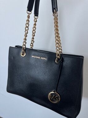 Michael Kors Tote